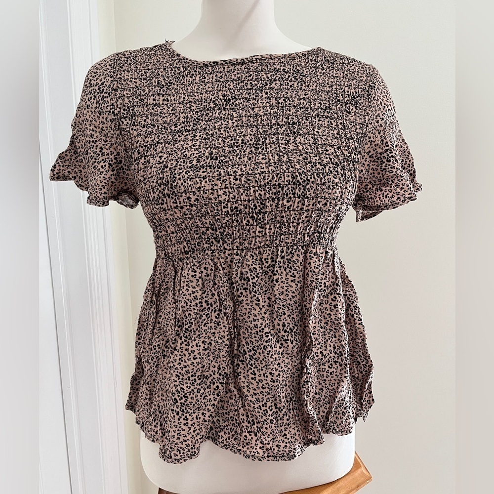 NWT Urban Romantics Cheetah print top size small